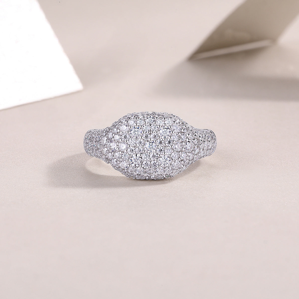 ❤️Shining Frenzy - A Wedding Ring Set With Top-quality Moissanite S925 Silver And Platinum-Diamond🔥.