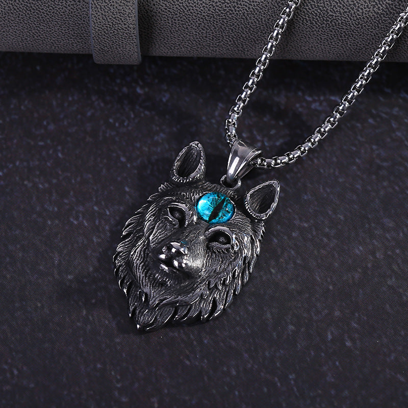 Head High Quality Metal Pendant Necklace