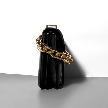 New Fashion Trending High Quality 
Leather chain Shoulder Bag