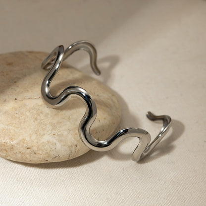 European And American INS Style Titanium Steel Bracelet 18K Gold